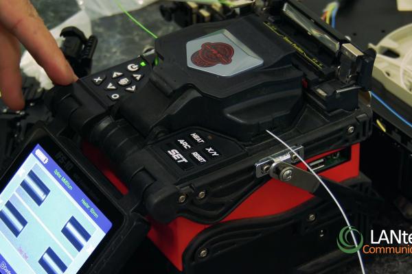 Lantech Fibre Splicer